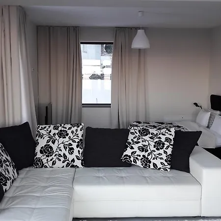 Arte Belvedere Apartment *